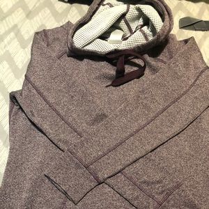 Cute & comfy sweatshirt!